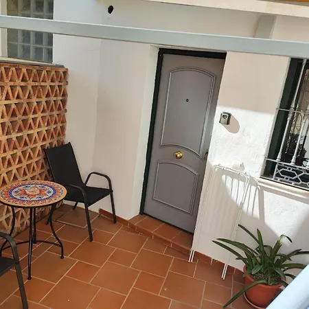 Проживание в семье Biznaga Hols (adults Only) Бенальмадена